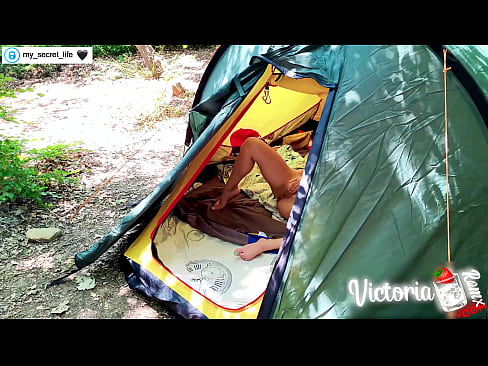 ❤️ ຖ່າຍໃນກ້ອງຖ່າຍຮູບ Passionate jerk off Stranger in a tent ☑ ໜັງໂປ້ພາສາລັດເຊຍ ທີ່ lo.porn-mate.ru ﹏